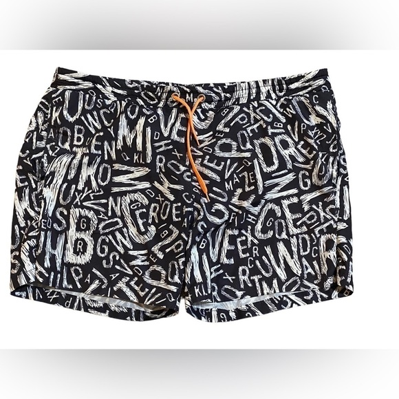 TRUE Color Men’s swim trunks - Picture 1 of 5